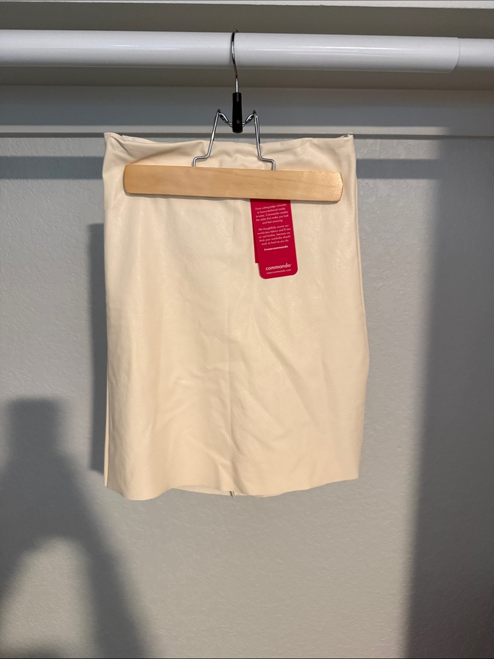 Commando Cream Faux Leather Pencil Mini Skirt